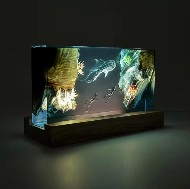 Divers and Whale Resin Lamp
